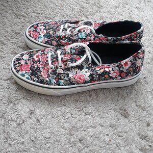 Floral Van's